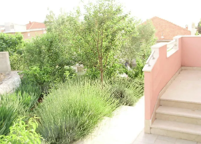 Appartement Vujic- Dolac Trogir