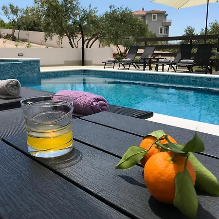 Apartment Vujic- Dolac
