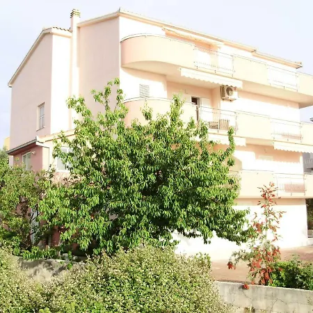 Vujic- Dolac Apartment