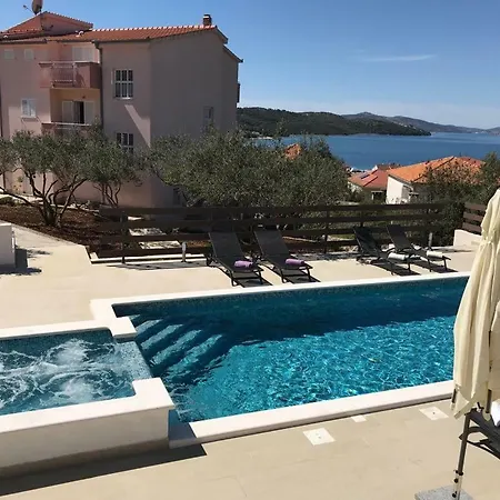 Apartment Vujic- Dolac Trogir