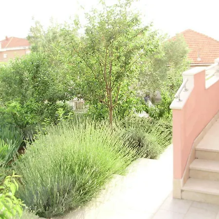 Appartamento Vujić- Dolac Traù